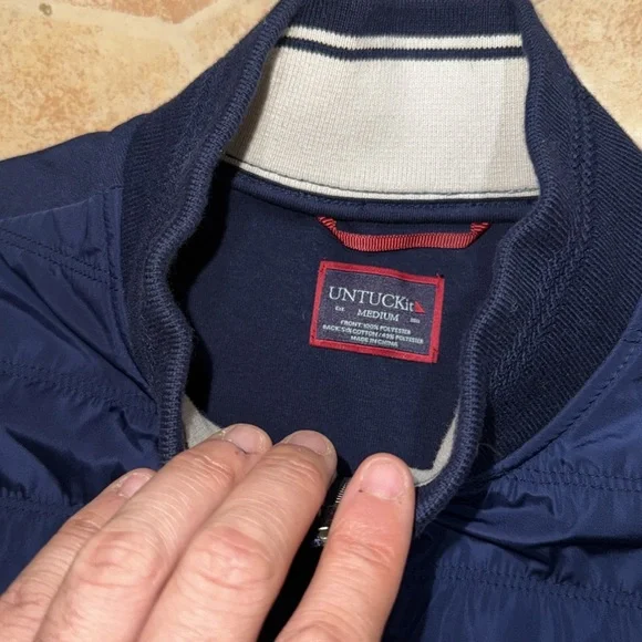 UNTUCKit Quilted Vest jacket - Picture 4 of 5